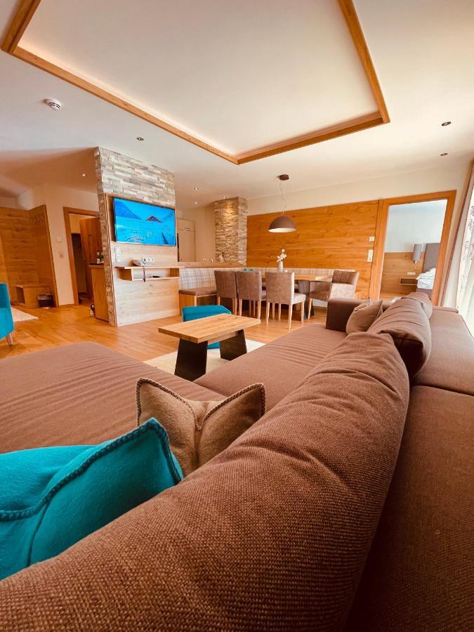 Biancas Luxury Close Ischgl & Pool Ganze
