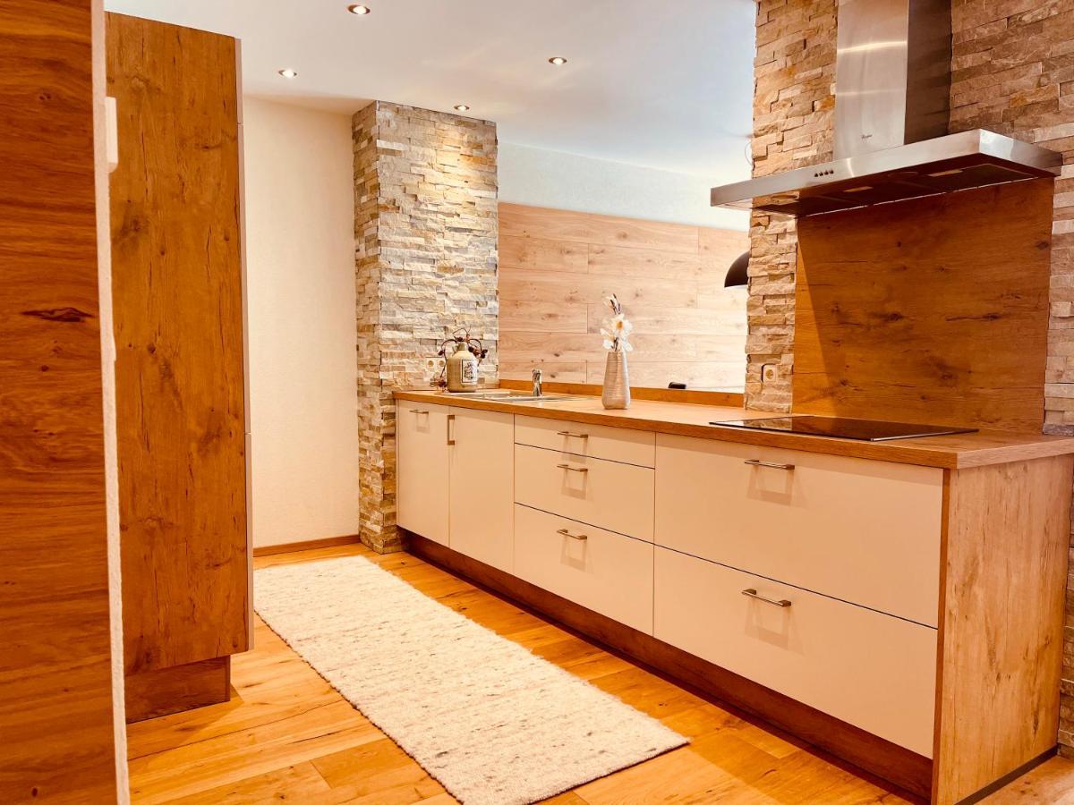 Biancas Luxury Close Ischgl & Pool Ganze