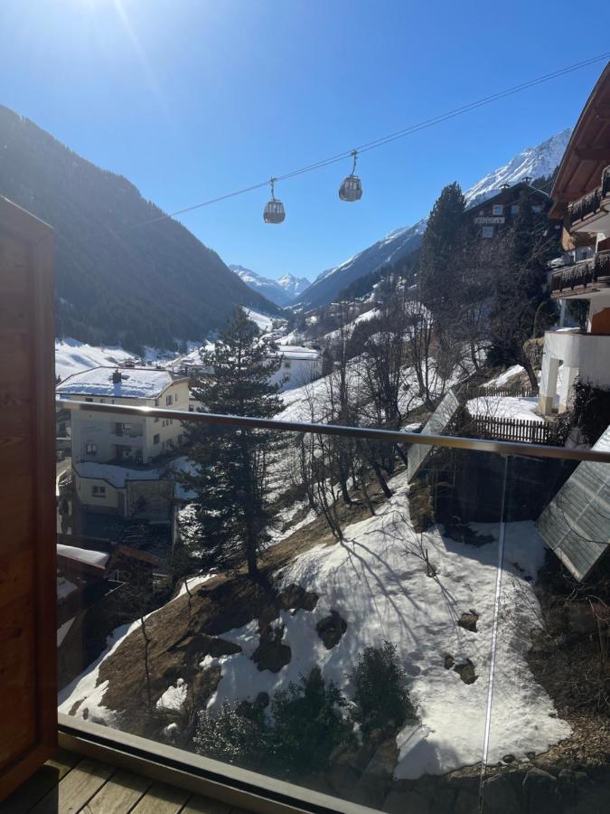 Biancas Luxury Close Ischgl & Pool Ganze