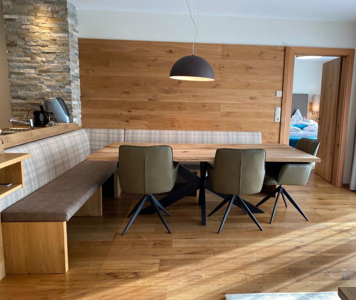 Biancas Luxury Close Ischgl & Pool Ganze Apartment